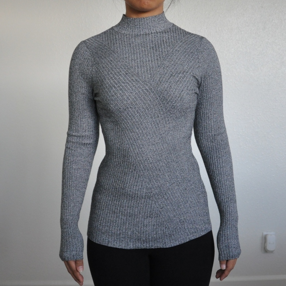 Gray Sweater - Picture 4 of 7